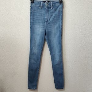 Hollister Ultra High-Rise Jean Leggings Stretch Blue Denim Skinny Jeans Size 25